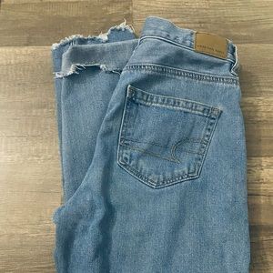 American Eagle Mom Jeans 👖